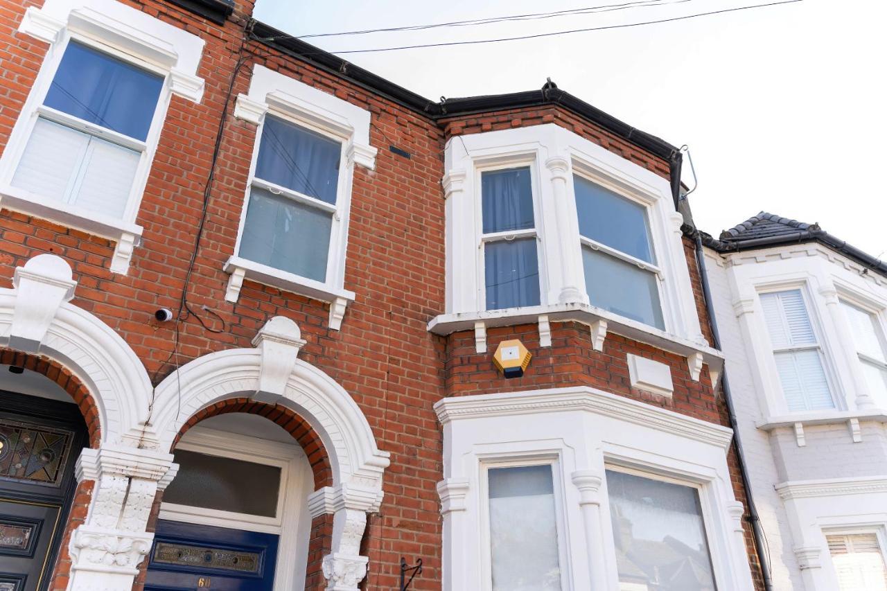 Two Bedroom Apartment In Tooting London Exterior photo